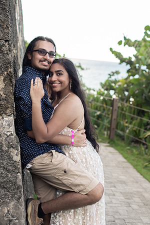 Surprise Engagement inside el Morro