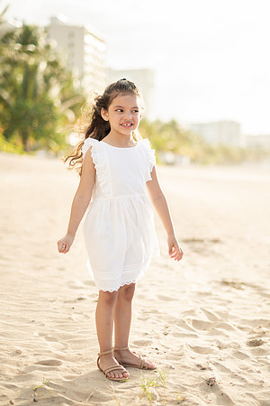 Family Session in Courtyard Marriott San Juan