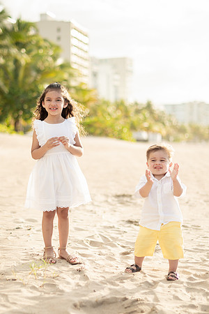 Family Session in Courtyard Marriott San Juan
