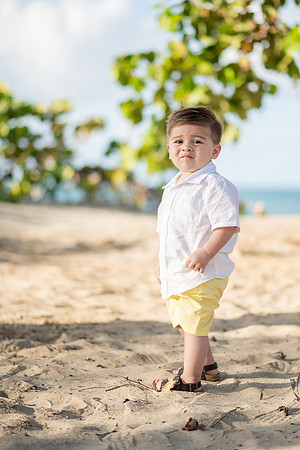 Family Session in Courtyard Marriott San Juan