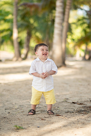 Family Session in Courtyard Marriott San Juan