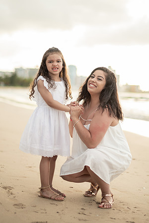 Family Session in Courtyard Marriott San Juan