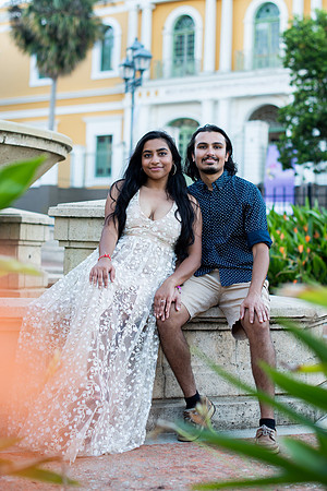 Surprise Engagement inside el Morro
